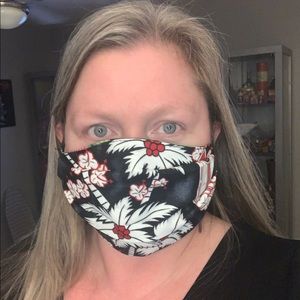 hawaiian print face mask
